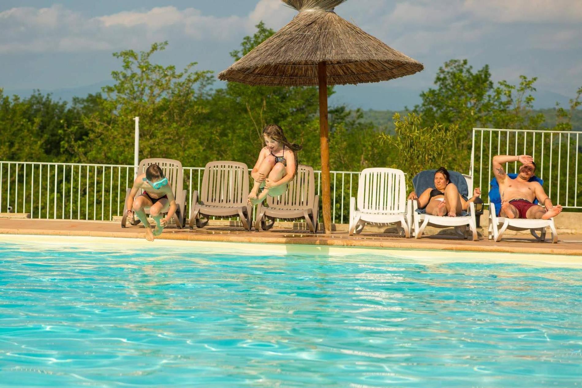 Camping La Chapouliere Ruoms Exterior photo