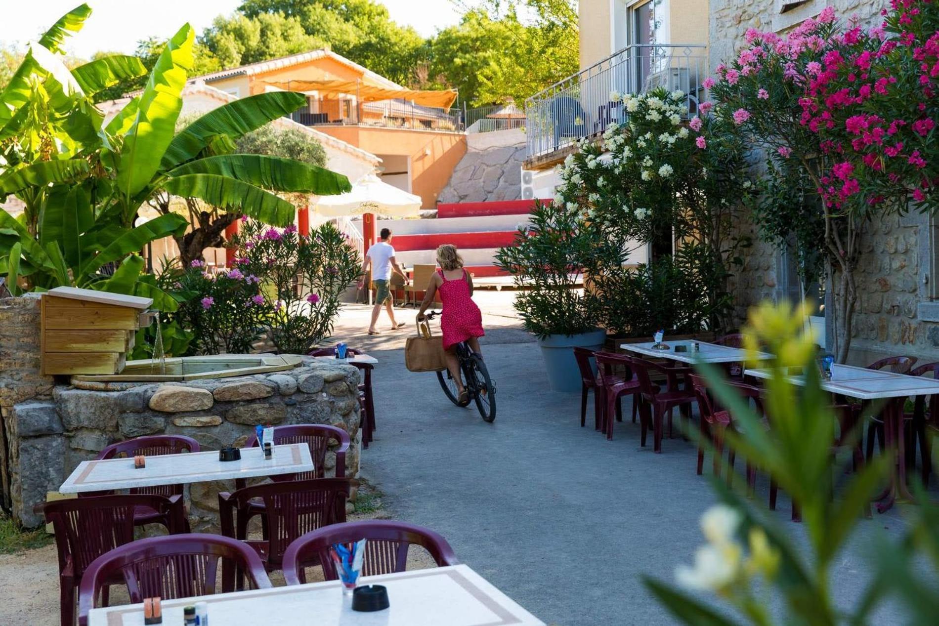 Camping La Chapouliere Ruoms Exterior photo